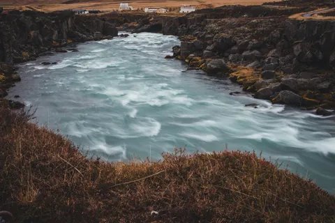 Iceland Falls 4K Wallpaper · waterfall · 3840×2560