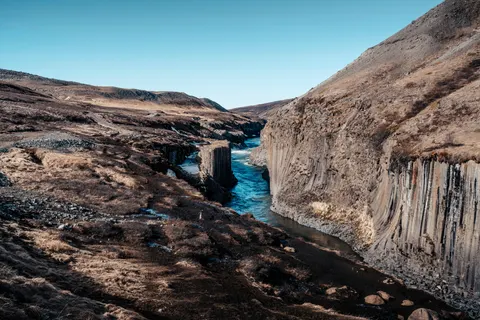 Iceland Falls 4K Wallpaper · waterfall · 3840×2560
