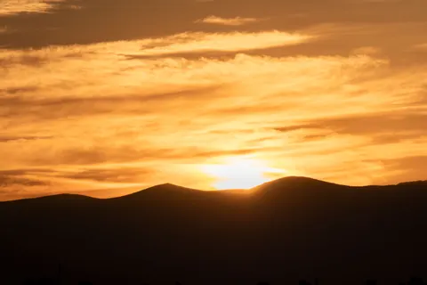 Golden Sunset 4K Wallpaper · sunset · 3840×2560