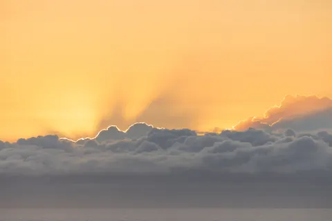 Golden Sunset 4K Wallpaper · sunset · 3840×2561