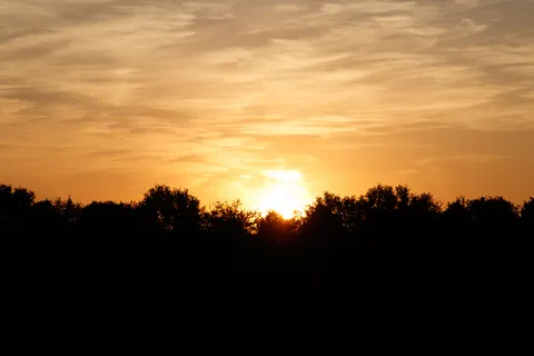Golden Sunset 4K Wallpaper · sunset · 3840×2560
