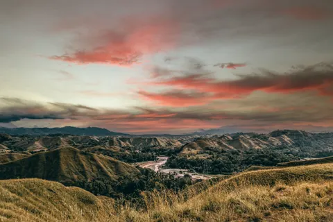 Sunset Mountains 4K Wallpaper · sunset · 3840×2560