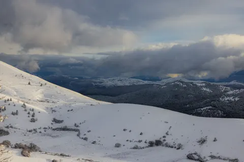Winter Mountains 4K Wallpaper · winter · 3840×2561