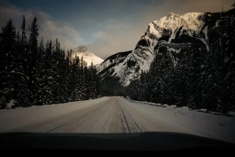 Winter Mountains 4K Wallpaper · winter · 3840×2560