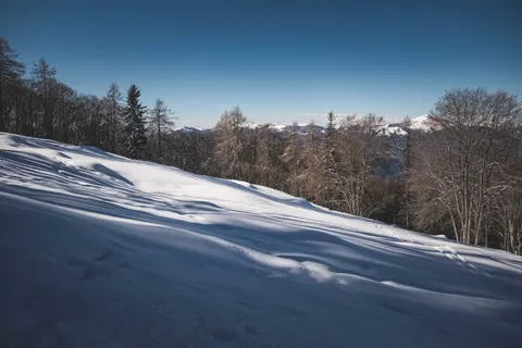 Winter Mountains 4K Wallpaper · winter · 3840×2560