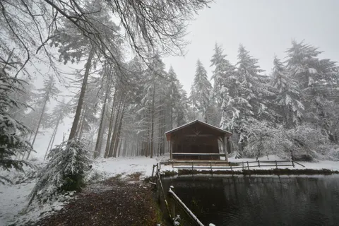 Winter Cabin 4K Wallpaper · winter · 3840×2560