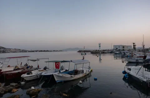 海港 4K桌布 · ocean · 3840×2506