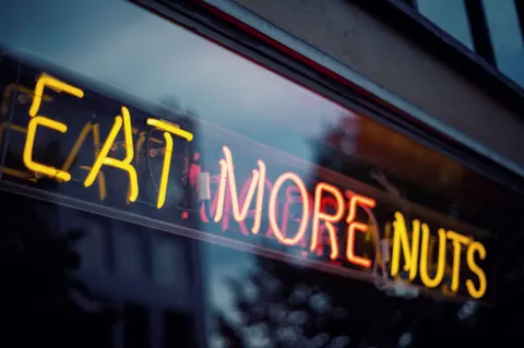 Neon Sign 4K Wallpaper · neon · 3840×2555