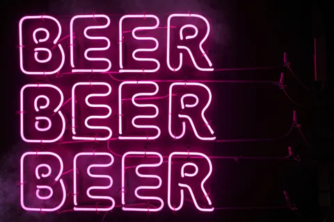 Neon Sign 4K Wallpaper · neon · 3840×2561
