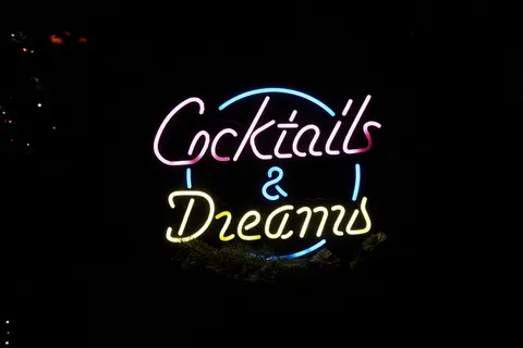 Neon Sign 4K Wallpaper · neon · 3840×2560