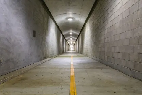 Neon Tunnel 4K Wallpaper · neon · 3840×2560