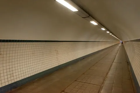 Neon Tunnel 4K Wallpaper · neon · 3840×2560