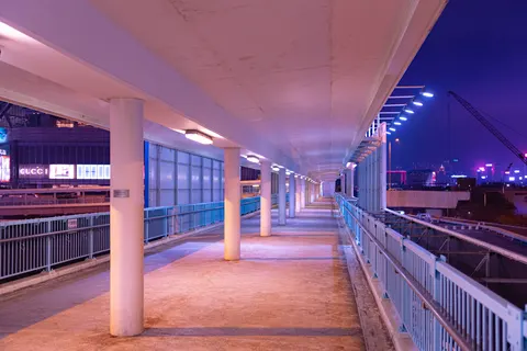 Neon Tunnel 4K Wallpaper · neon · 3840×2563