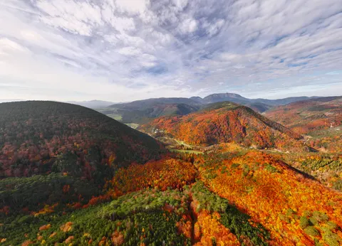 Autumn Mountains 4K Wallpaper · autumn · 3840×2765