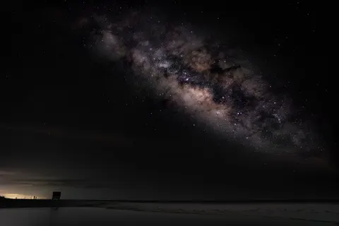 海上の天の川 4K壁紙 · space · 3840×2559