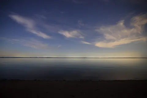 Milky Way over Sea 4K Wallpaper · space · 3840×2561