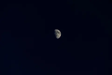 Moon Craters 4K Wallpaper · space · 3840×2560