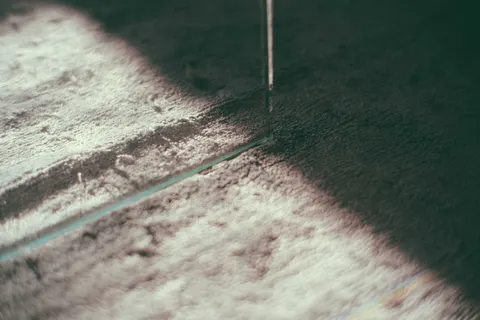 Crystal Glass 4K Wallpaper · abstract · 3840×2560