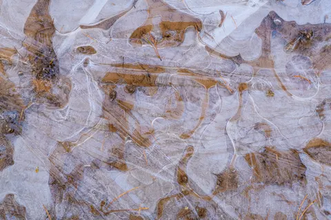 Crystal Glass 4K Wallpaper · abstract · 3840×2560