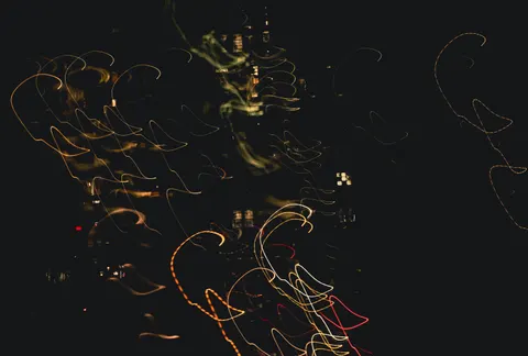 Glowing Particles 4K Wallpaper · abstract · 3840×2593