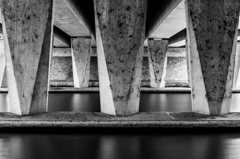 Concrete 4K Wallpaper · minimal · 3840×2543