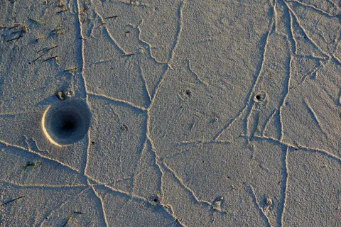 Tapeta Zmarszczki piasku 4K · minimal · 3840×2560