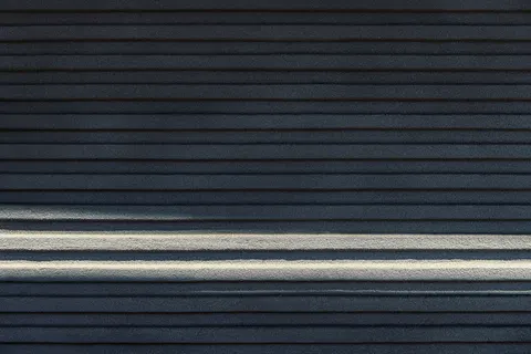 Sand Ripples 4K Wallpaper · minimal · 3840×2560