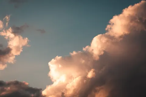 Pastel Clouds 4K Wallpaper · minimal · 3840×2560