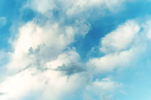 Wallpaper Awan Pastel 4K · minimal · 3840×2555