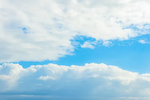 Pastel Clouds 4K Wallpaper · minimal · 3840×2560