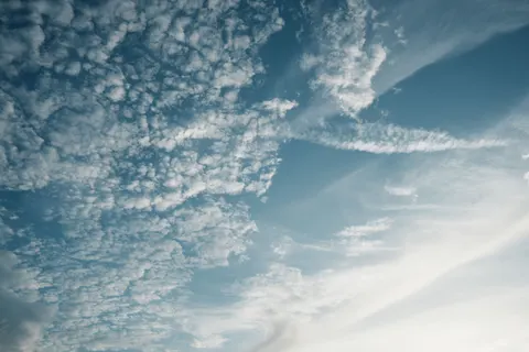 Pastel Clouds 4K Wallpaper · minimal · 3840×2560