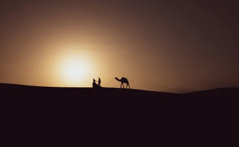 Dune Sunset 4K Wallpaper · minimal · 3840×2367