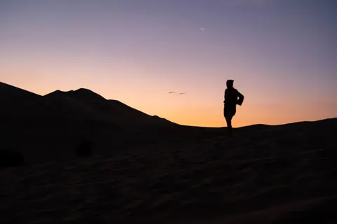 Dune Sunset 4K Wallpaper · minimal · 3840×2560