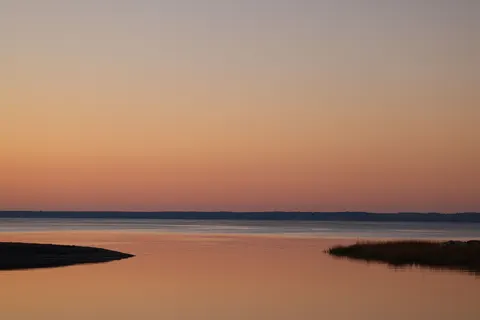 Geçişli Ufuk 4K Duvar Kağıdı · minimal · 3840×2561