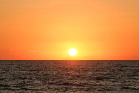 Gradient Horizon 4K Wallpaper · minimal · 3840×2560