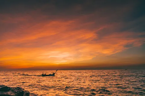 Papel de parede Horizonte gradiente 4K · minimal · 3840×2559