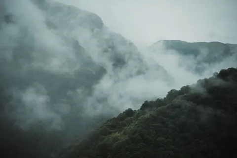 والپیپر مینیمال با کیفیت 4K · minimal · 3840×2560