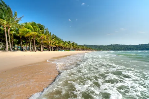 Tropical Paradise 4K Wallpaper · tropical · 3840×2561