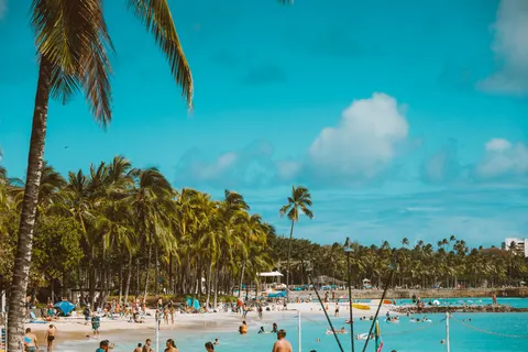 Tropical Paradise 4K Wallpaper · tropical · 3840×2560