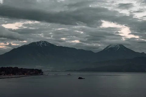 Dark Mountains 4K Wallpaper · dark · 3840×2560