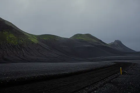 Dark Mountains 4K Wallpaper · dark · 3840×2560