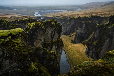 Iceland Falls 4K Wallpaper · waterfall · 3840×2560