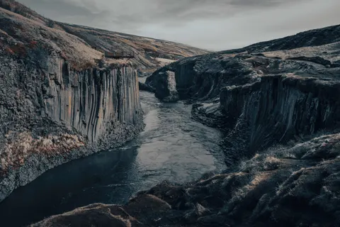 Iceland Falls 4K Wallpaper · waterfall · 3840×2560