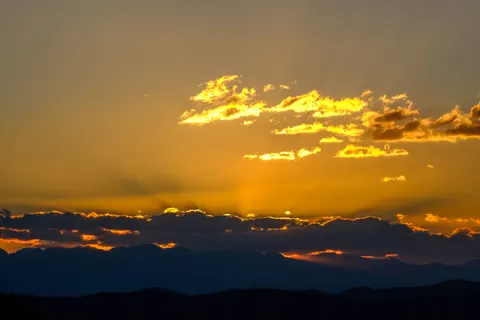 Golden Sunset 4K Wallpaper · sunset · 3840×2560