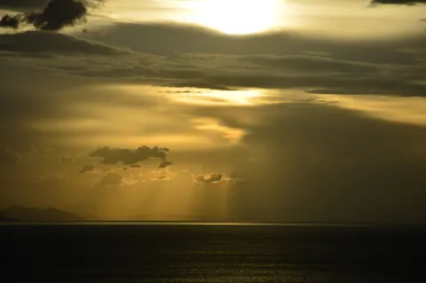 Golden Sunset 4K Wallpaper · sunset · 3840×2553