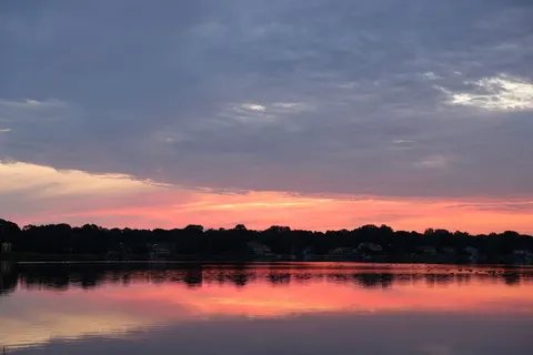 Pink Sunset 4K Wallpaper · sunset · 3840×2561