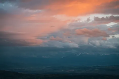 Sunset Mountains 4K Wallpaper · sunset · 3840×2561