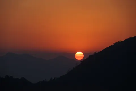 Sunset Mountains 4K Wallpaper · sunset · 3840×2560