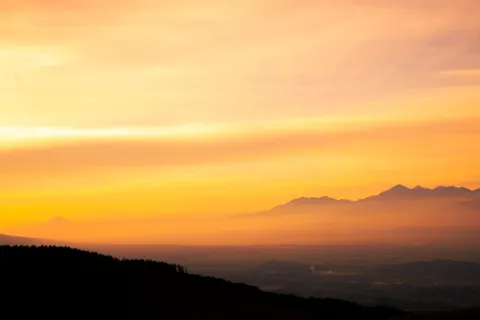 Sunset Mountains 4K Wallpaper · sunset · 3840×2560