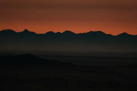 Sunset Mountains 4K Wallpaper · sunset · 3840×2560